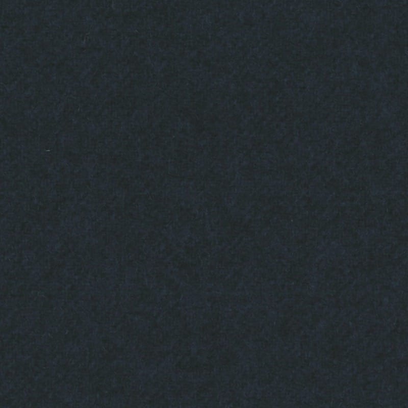 8422109 | Classic Woolen Flannels